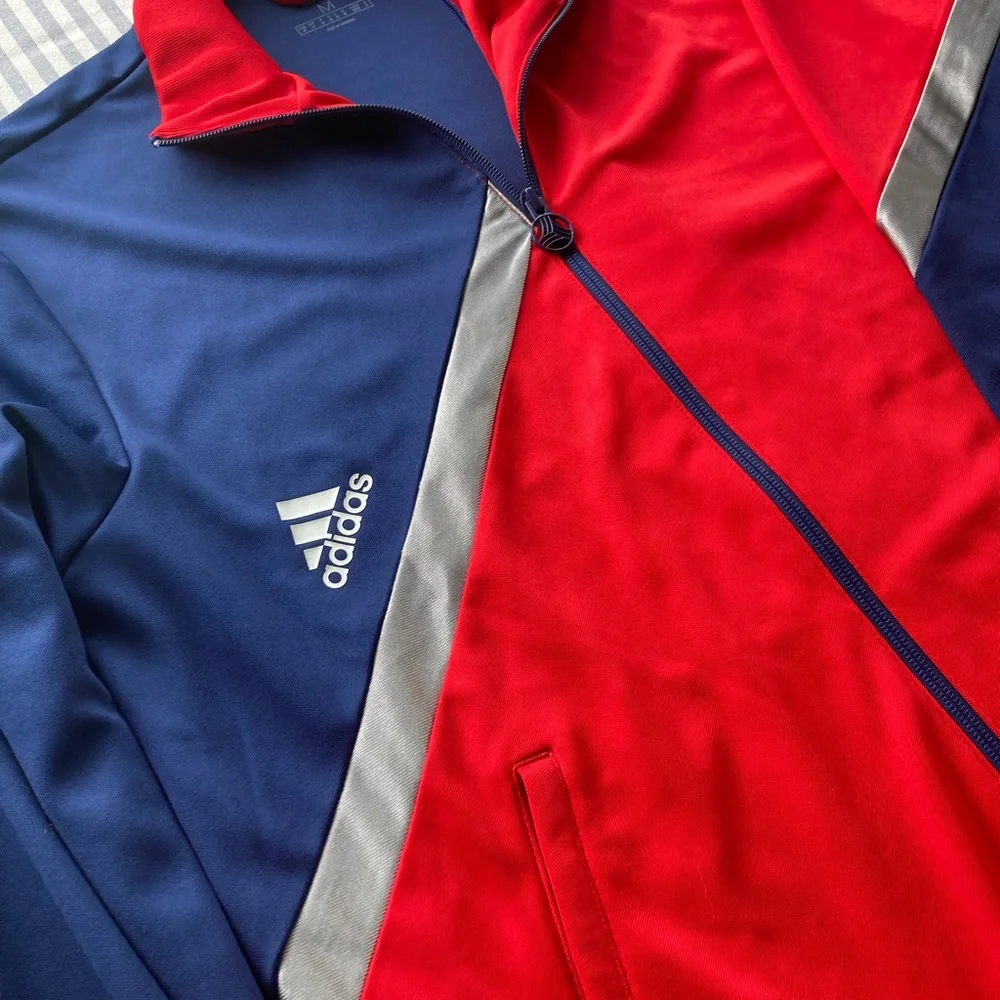 Adidas Tango‎ Club Soccer Red Blue Zip Track Jacket Size Men’s M Never Worn.